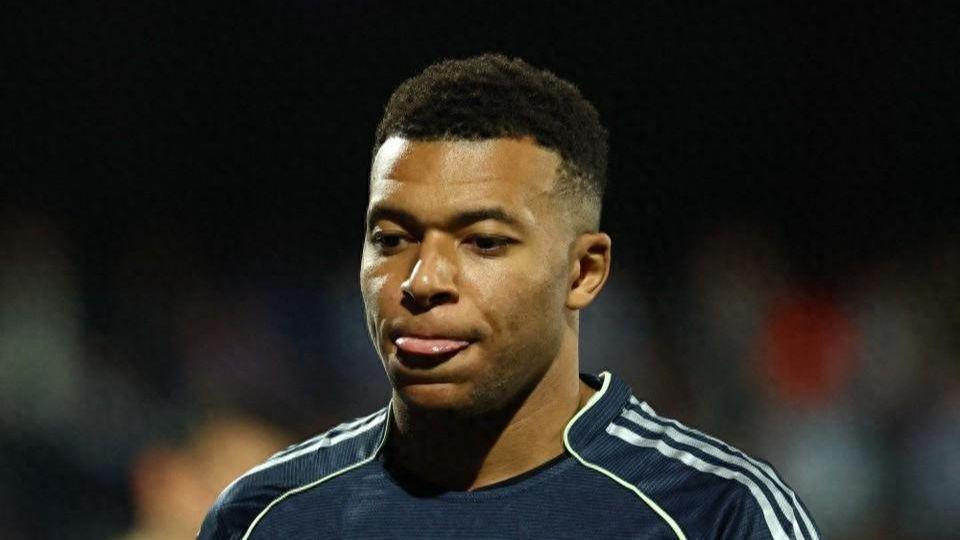 开云APP-老实人！姆巴佩带伤出战，只为力保阿隆索帅位