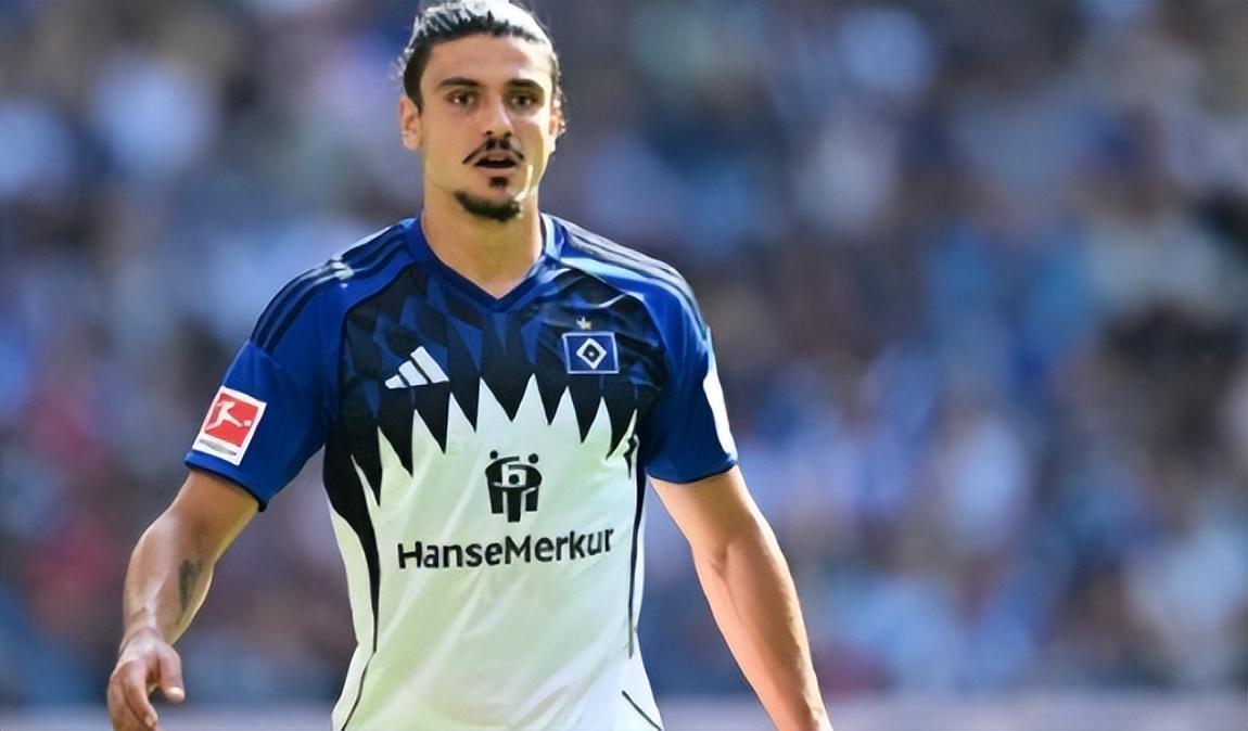 开云体育下载-白菜价！国安或以10万欧超低价签下28岁德甲中卫，曾遭泰山队放弃